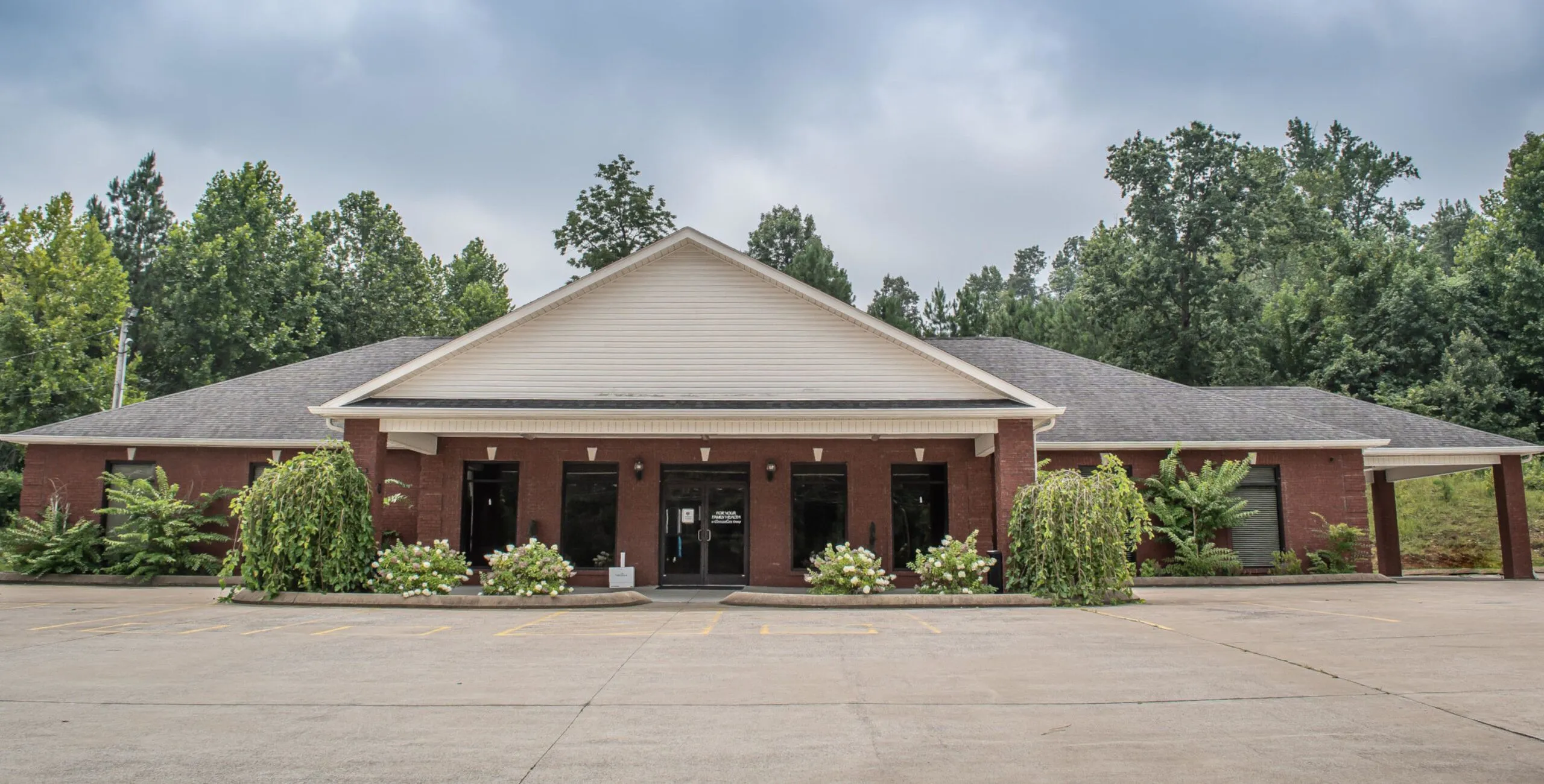 CovenantCare — Dover clinic exterior